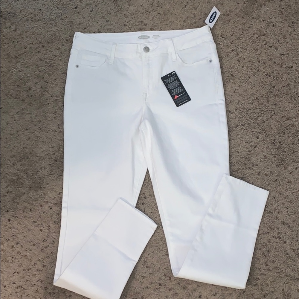 NWT Rockstar Super Skinny White Jeans